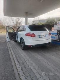 Porsche Cayenne diesel 