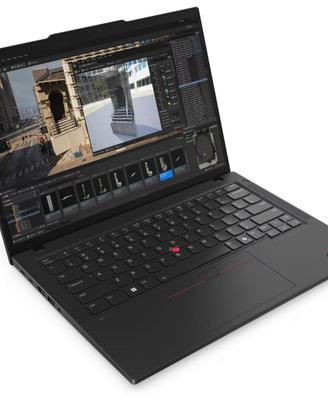 Lenovo ThinkPad P14s G5 R7-8840HS 16GB 512GB 3YW