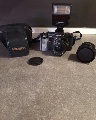 minolta 7000 2 obiettivi e flash 