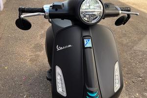 Vespa primavera 150 s