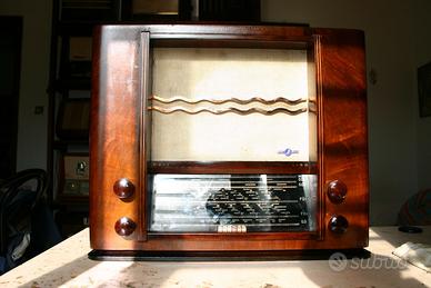 Radio Peugeot P650 Restaurata!!!