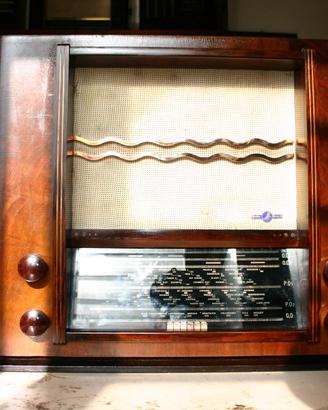 Radio Peugeot P650 Restaurata!!!