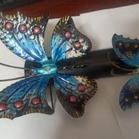 Farfalle in metallo dipinte a mano