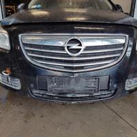 Paraurti anteriore OPEL INSIGNIA del 2009