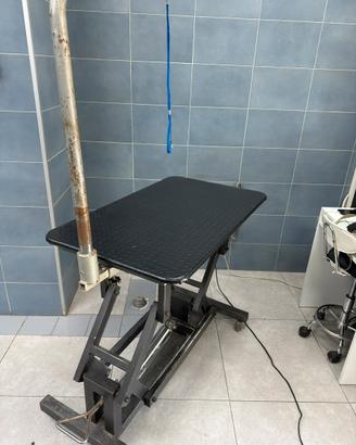 Tavolo toeletttura cani