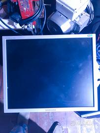 Monitor Samsung 940B 19"