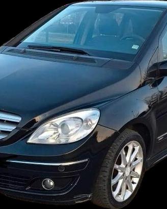 Ricambi usati mercedes classe b