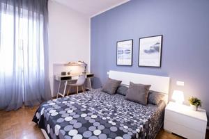 Stanza in appartamento di 130 m² a Verona