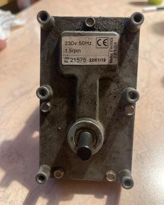 Motore stufa pellet 230V 50hz 1.5rpm