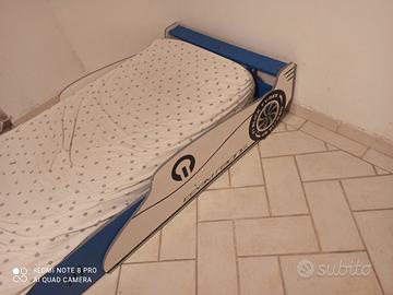 Letto ragazzo auto sportiva