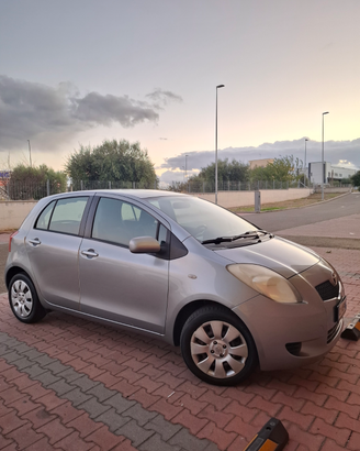Toyota Yaris 2006 1.0 Benzina