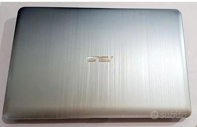Asus Pc Portatile F541N  15.6" 1Tb Silver pentium