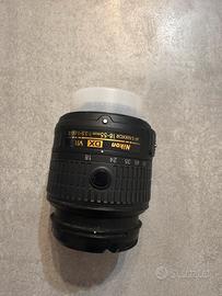 Obbiettivo nikon 18-55 per pezzi di ricambio