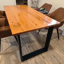 tavolo stile industriale di castagno