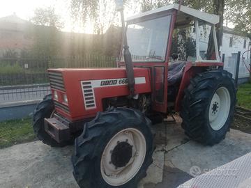 Trattore agricolo Fiat 666 dt