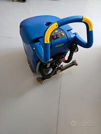 Lavasciuga pavimenti ALTO SCRUBTEC 343 REVISIONATA