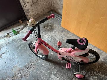 Bicicletta bimba con rotelle