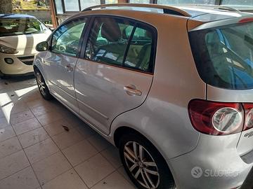 GOLF PLUS 1600 CC 105 CV