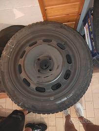 cerchi in ferro 16 per peugeot 208