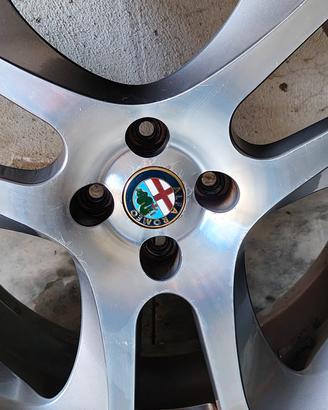 N. 4 cerchi in lega da 17" per Alfa Romeo Mito    