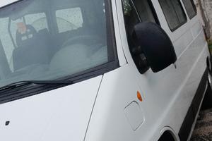 Fiat ducato  diesel 9 posti con sponda posteriore 