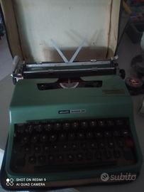 macchina da scrivere 