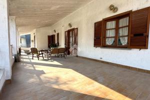 VILLA SINGOLA A PAULLO