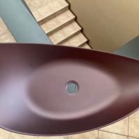 Lavabo in titanio colore bordeaux