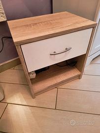 comodino camera cameretta moderno