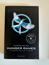 Libro “Hunger Games - Il canto della rivolta”