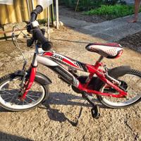 Bicicletta da bambino con rotelle