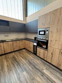 Cucina da adattare NUOVA di fine serie