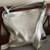 Borsa in pelle argento Bevini