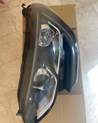 Faro renault megane sporter
