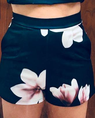 Shorts donna blu con stampa floreale