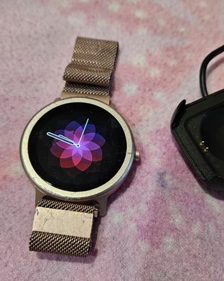 Smartwatch usato da donna 