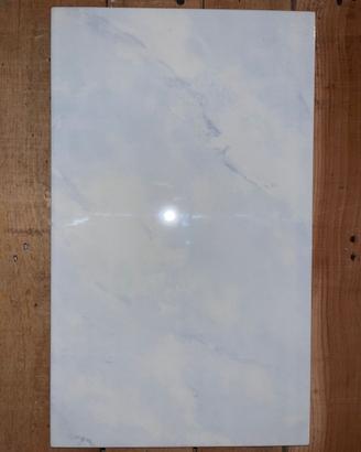 Piastrelle in ceramica circa mq.55