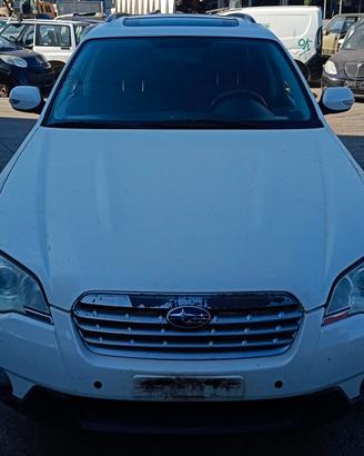 Subaru Outback Anno 2009 | SOLO PER RICAMBI