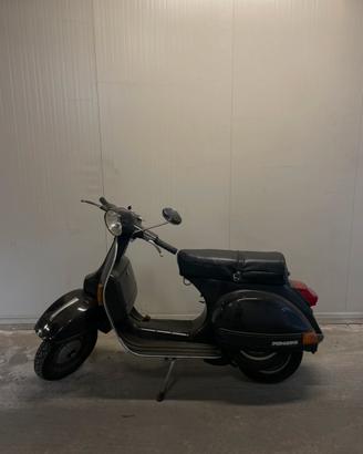 Vespa px125 E