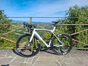 Trek Madone SL 6 Gen 8 – Taglia 56