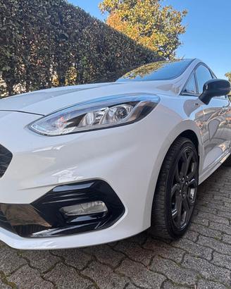 Ford Fiesta 1.1 85 CV 5 porte ST-Line