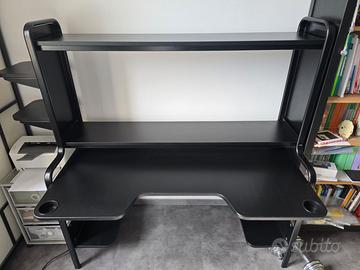 Scrivania da gaming IKEA FREDDE