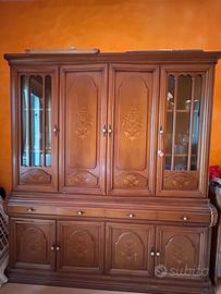 Mobile da soggiorno con vetrina