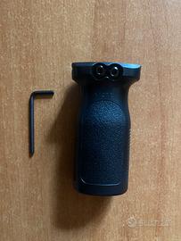 Impugnatura verticale fucile softair nuova