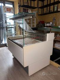 Frigo vetrina refrigerata professionale