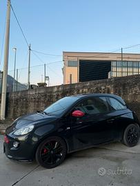 Opel Adam 1.2 Benzina – neopatentati