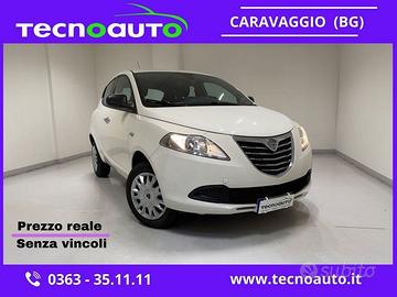 Lancia Ypsilon 0.9 TwinAir 85 CV 5 porte Meta...