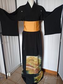 kimono Tomesode giapponese antico in seta nera 