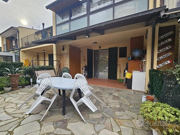 Villa a schiera Arezzo [VQ266VRG]