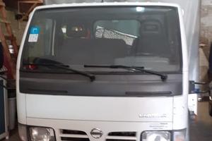 Nissan TL35 Cabstar